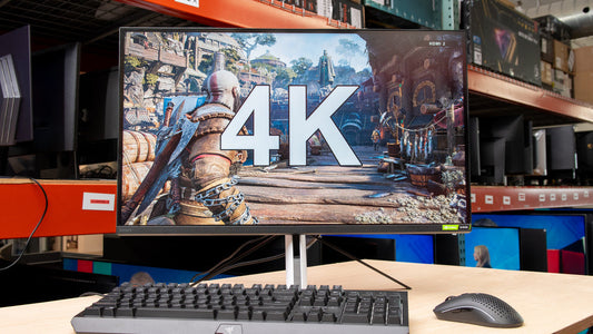 4KノートPC画面と外付けモニターの比較